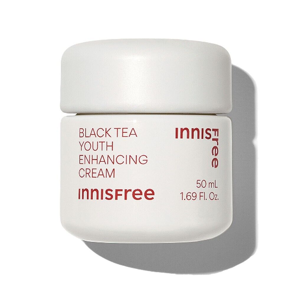 Innisfree – Black Tea fiatalító krém, 50 ml